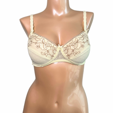 Load image into Gallery viewer, Amoena Charlotte Wire-Free Soft Cup Bra
