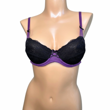 Load image into Gallery viewer, Amoena Violette Underwire Soft Cup Bra
