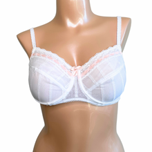 Load image into Gallery viewer, Amoena Valerie Underwire Soft Cup Bra
