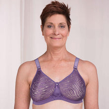 Load image into Gallery viewer, TruLife Lexi Seamless Molded Cup Bra
